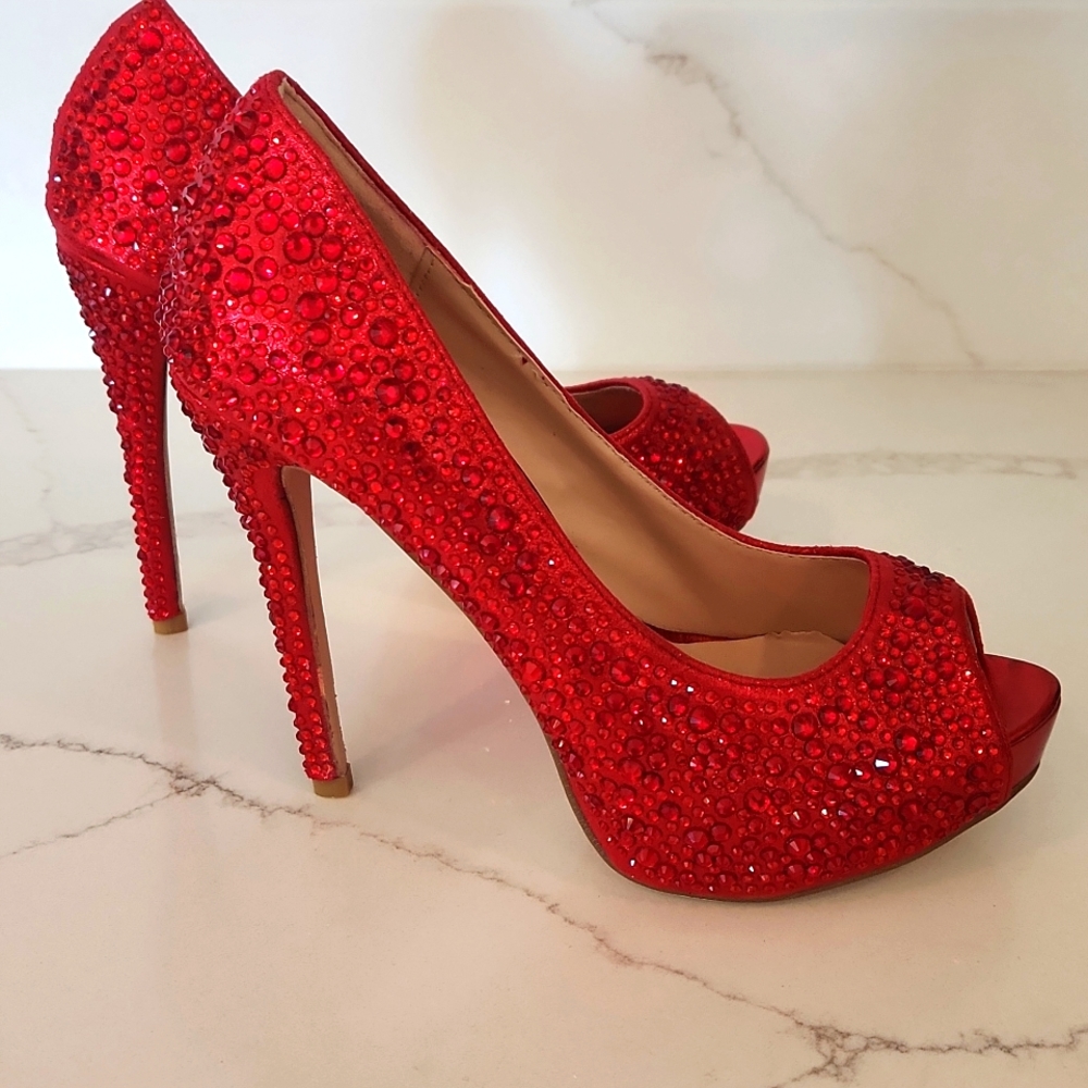 Lauren Lorraine Candy Peep Toe Pumps